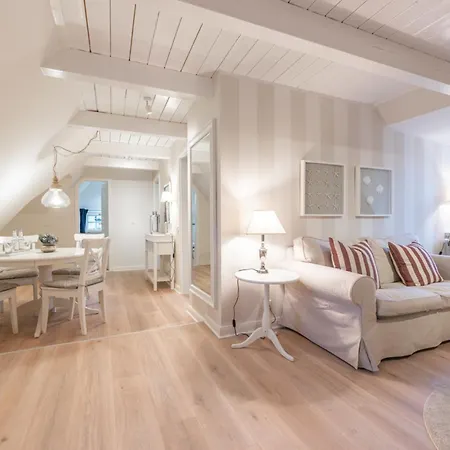 Am - Whg 6 Foehrer Ley * Utersum